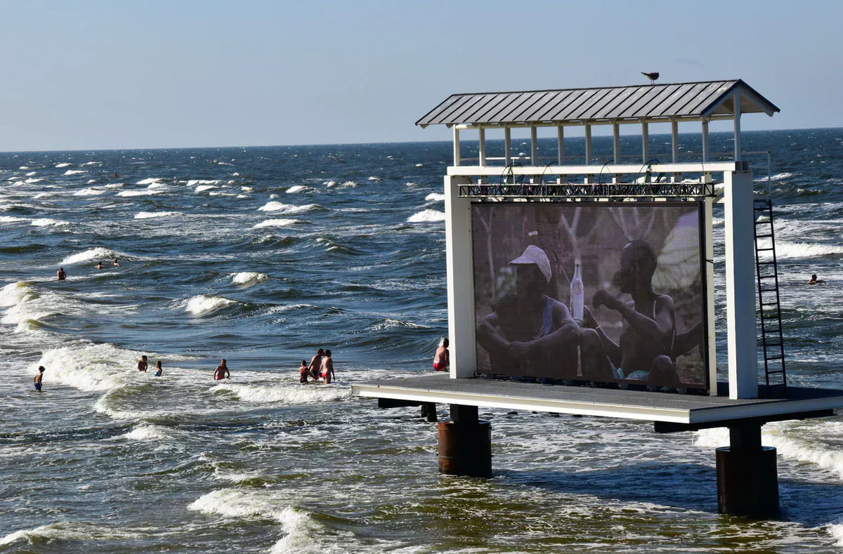5 Hollywood Surf Films: So Bad They’re Good
