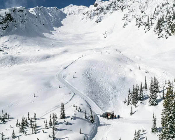 What I Took with Me Going on the Ultimate Cat Snowboarding Trip
