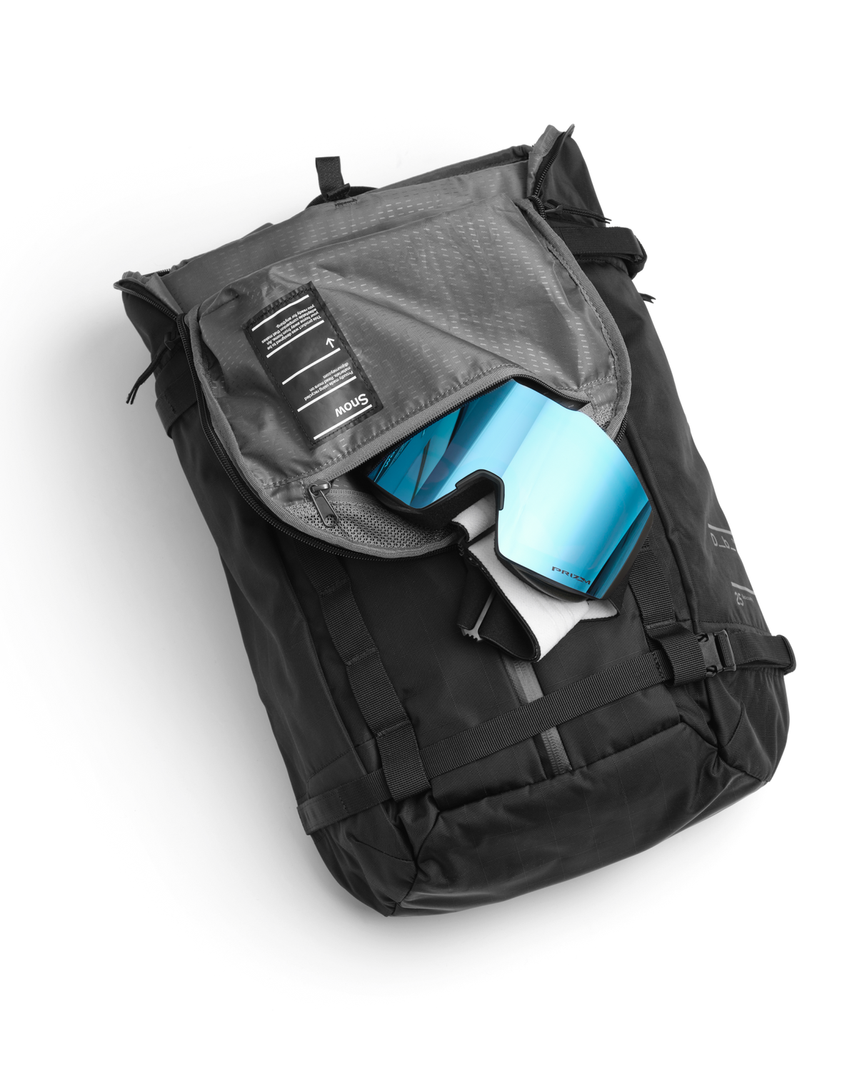 Backcountry Backpack 25L in White Noise – product photo 8
