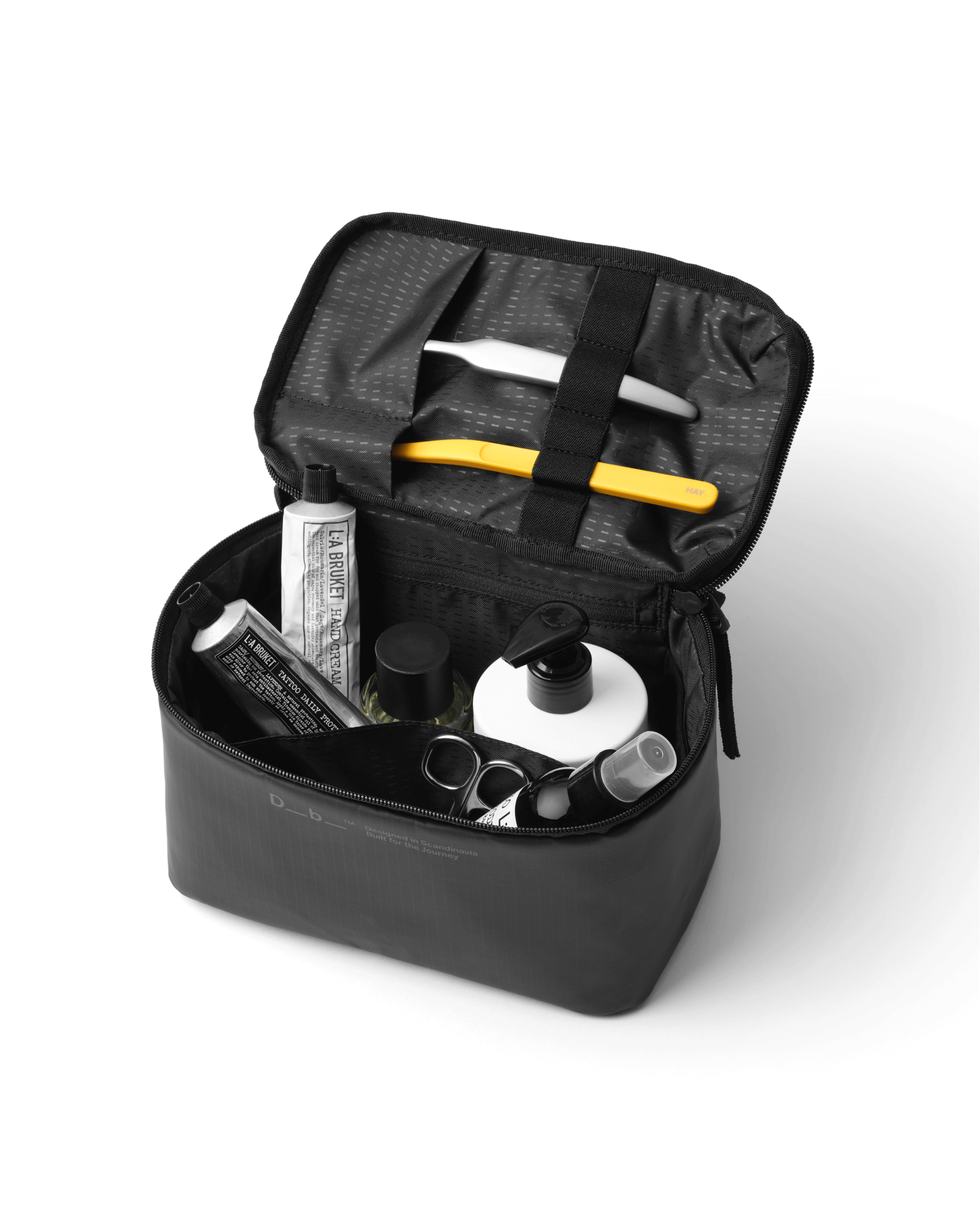 Essential Washbag S Black Out