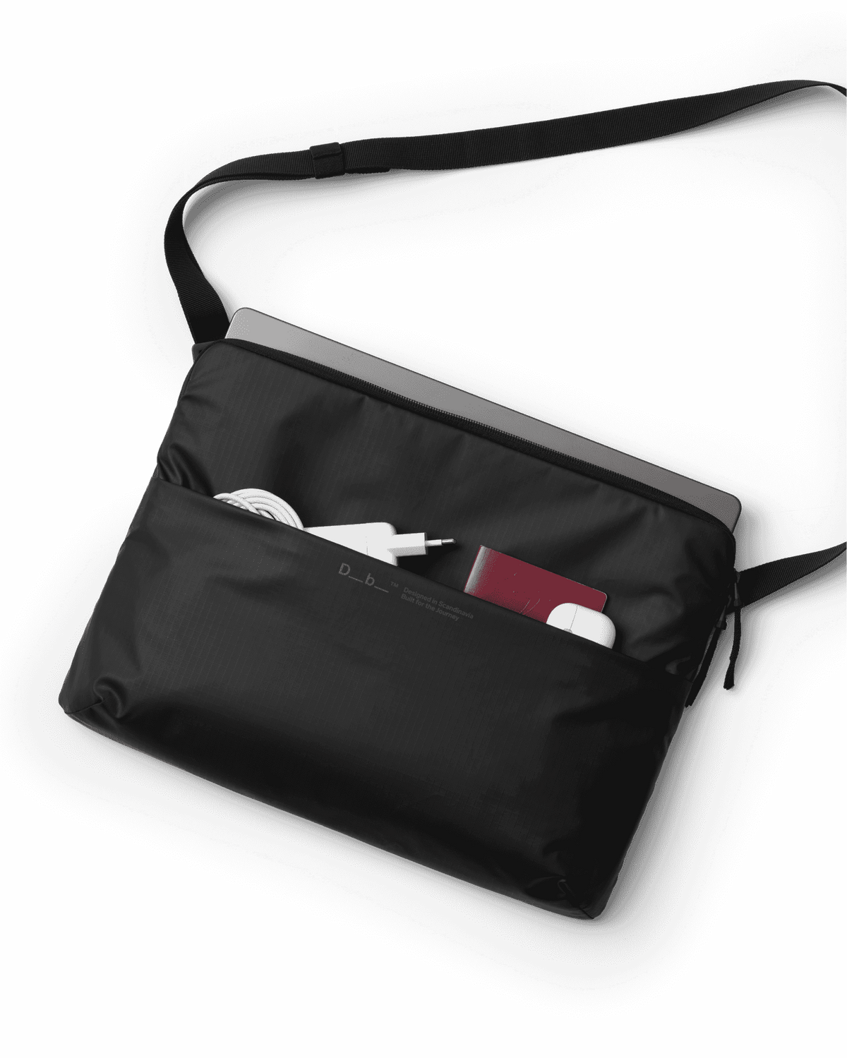 Ramverk Laptop Sleeve 16" in Black Out – product photo 3