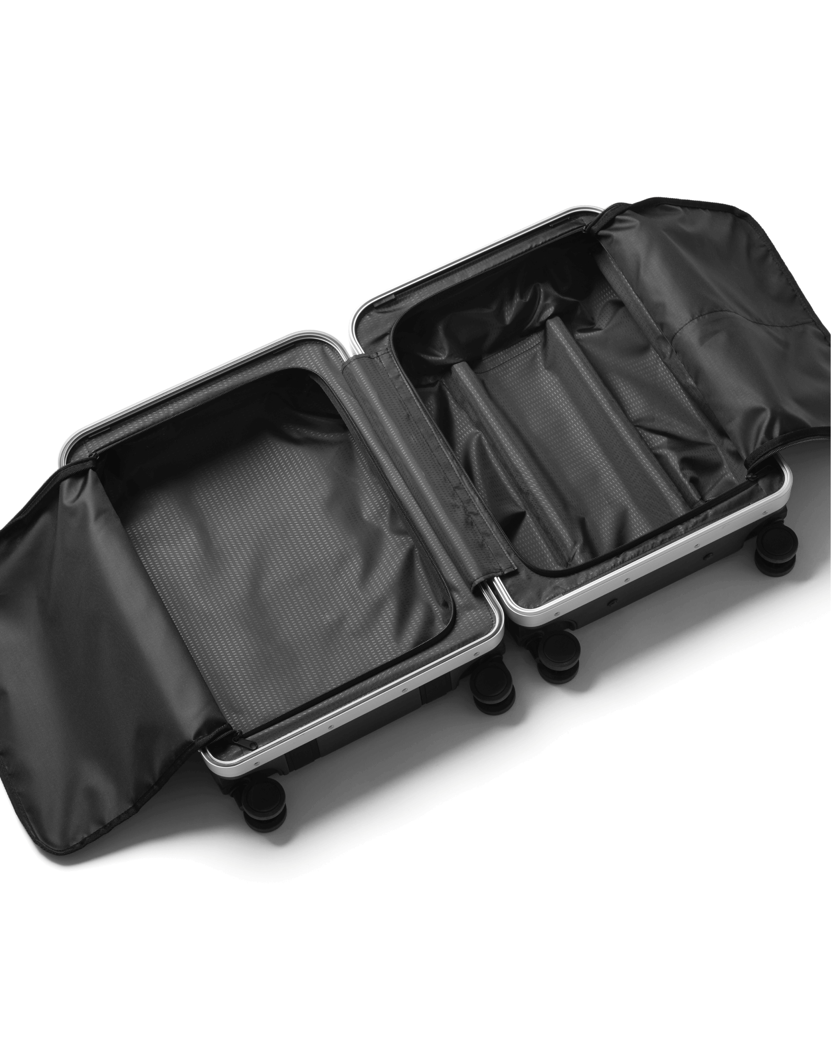 Ramverk Pro Carry-on Black Out