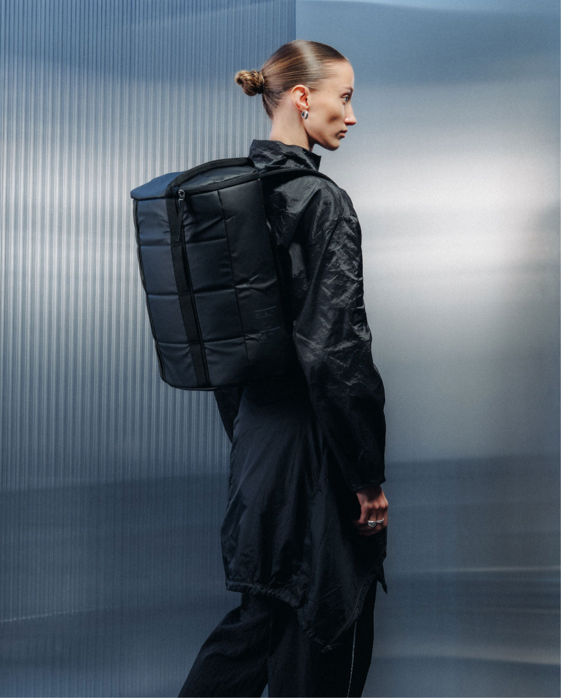 Roamer Duffel Pack 25L Black Out